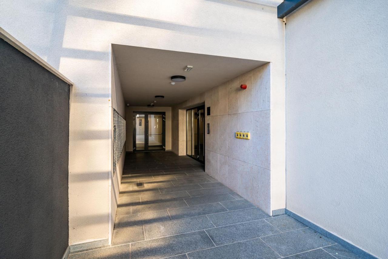 Gorgeous Dubrovnik Sea View Apartment With Free Parking Экстерьер фото